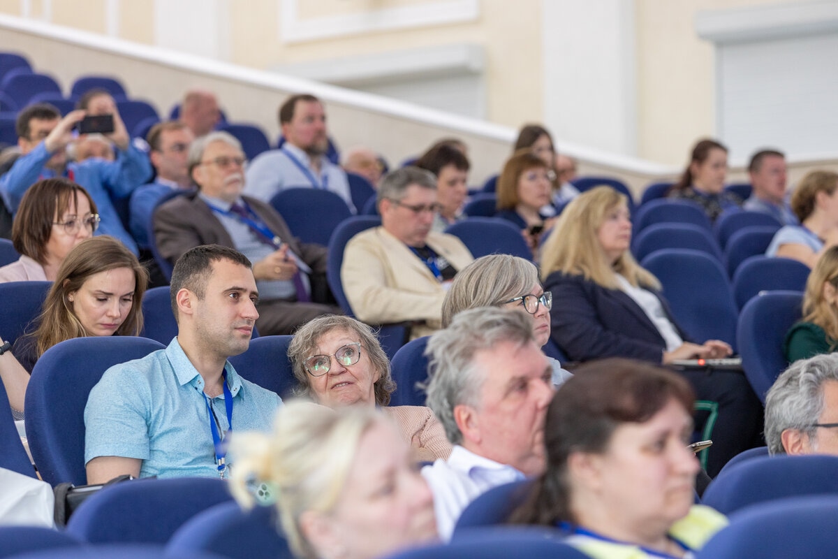 konferenciya prepodavanie informacionnyh tekhnologij v rf otkrylas v nizhnem novgorode 1