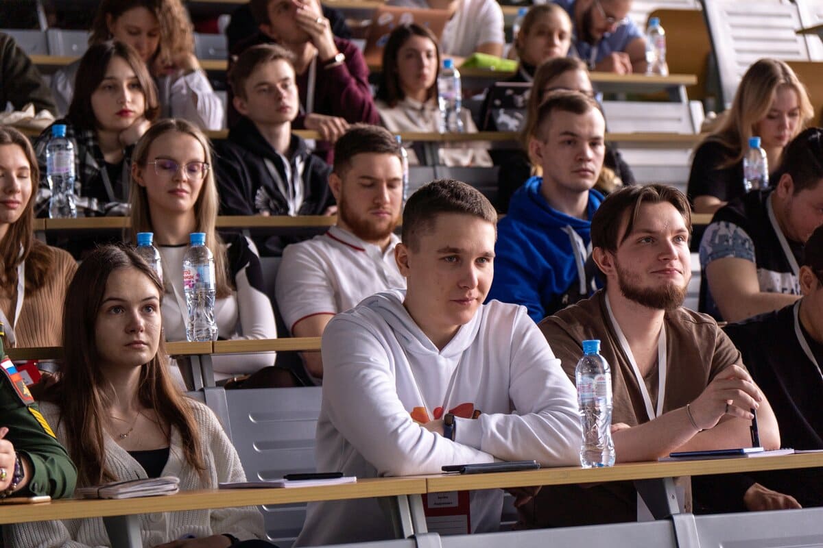 delegaciya nngu prinyala uchastie v industrialnom dne v universitete innopolis