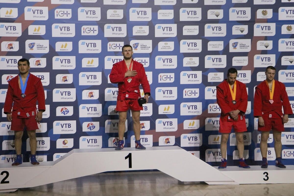 studenty nngu zavoevali tri medali kubka mira po sambo 2