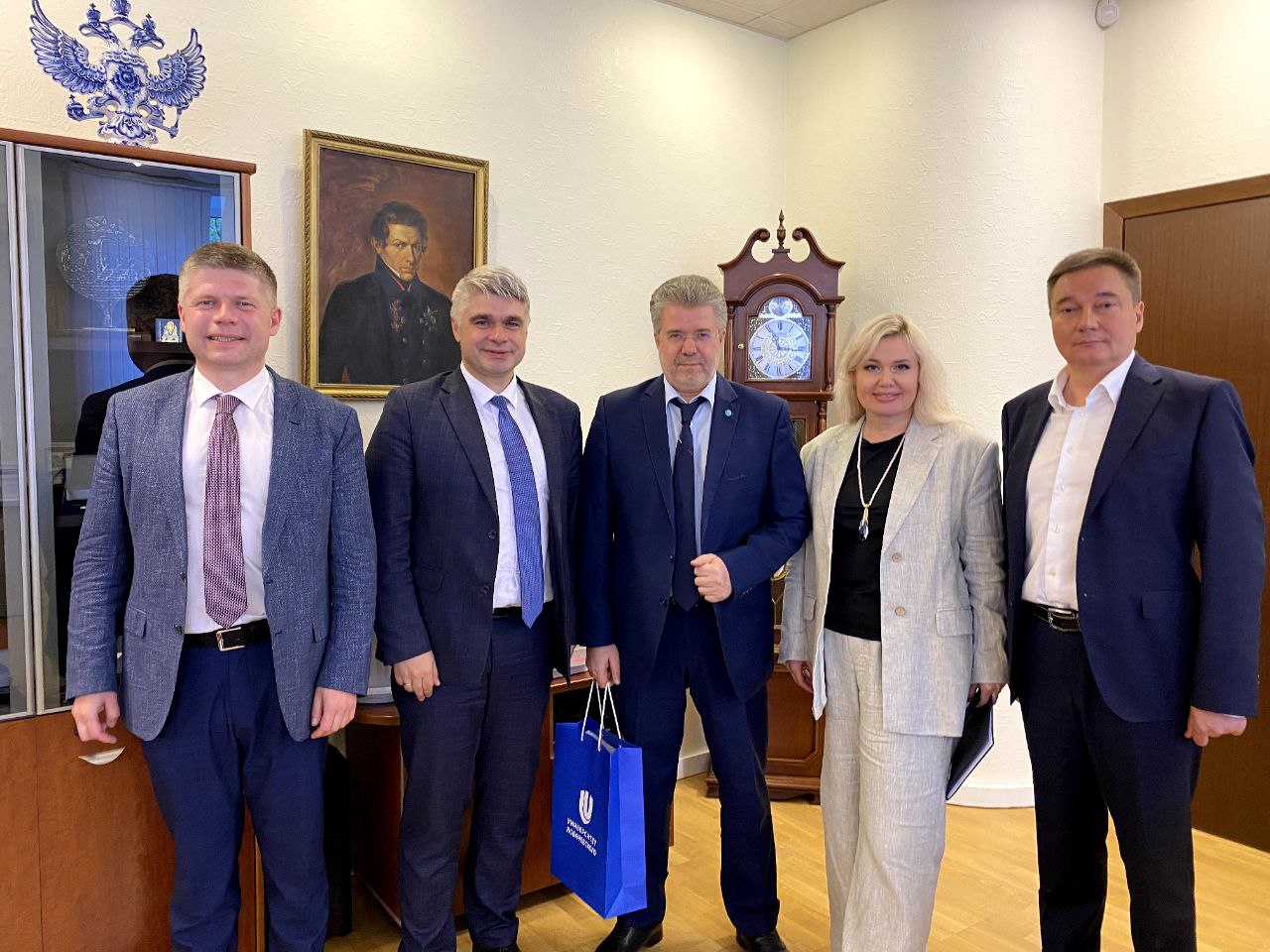 Centr narodnoi diplomatii Nijegorodskoi oblasti otkrilsya na baze NNGU