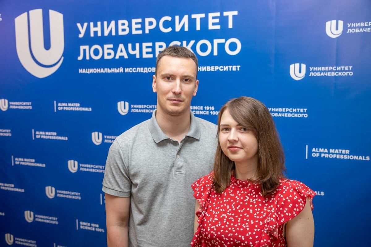 dvoe molodykh uchyonykh nngu nagrazhdeny medalyami ran i premiyami