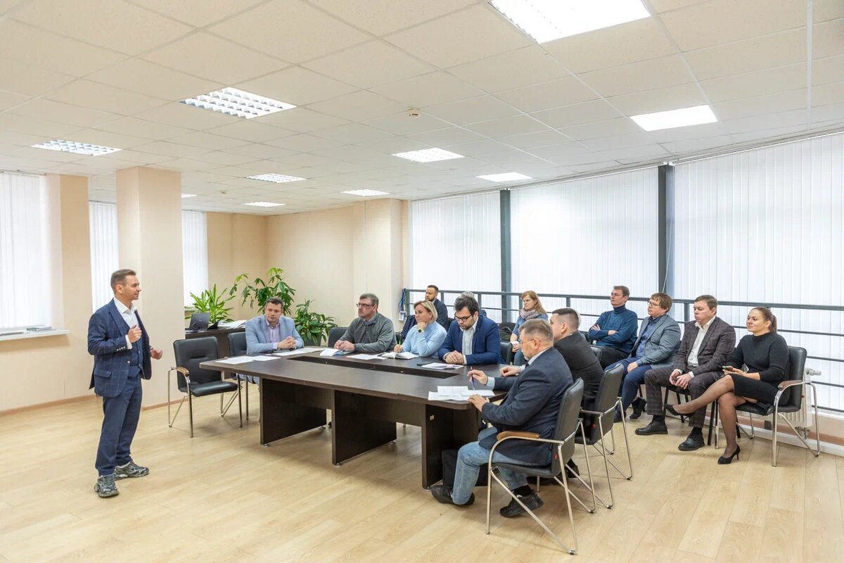 v nngu sostoyalas strategicheskaya sessiya posvyashchyonnaya voprosam transfera tekhnologij