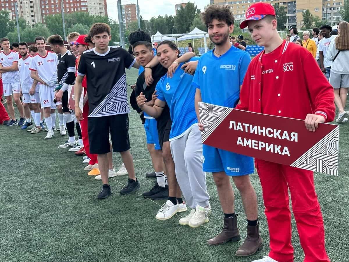 studenty nngu stali uchastnikami meropriyatij v ramkah sammita briks v nizhnem novgorode 1