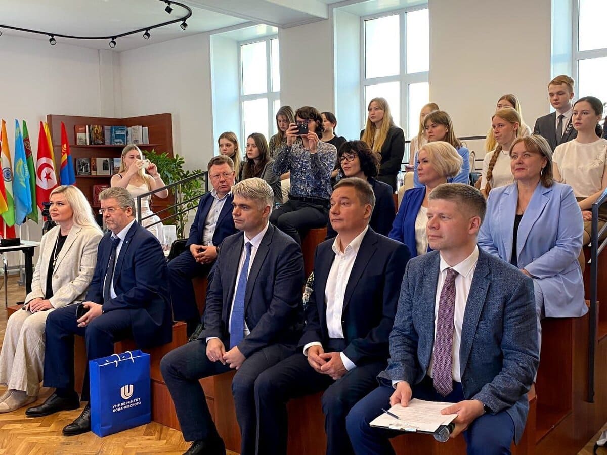 aleksandr bednyj internacionalizaciya strategicheskij prioritet nngu 1